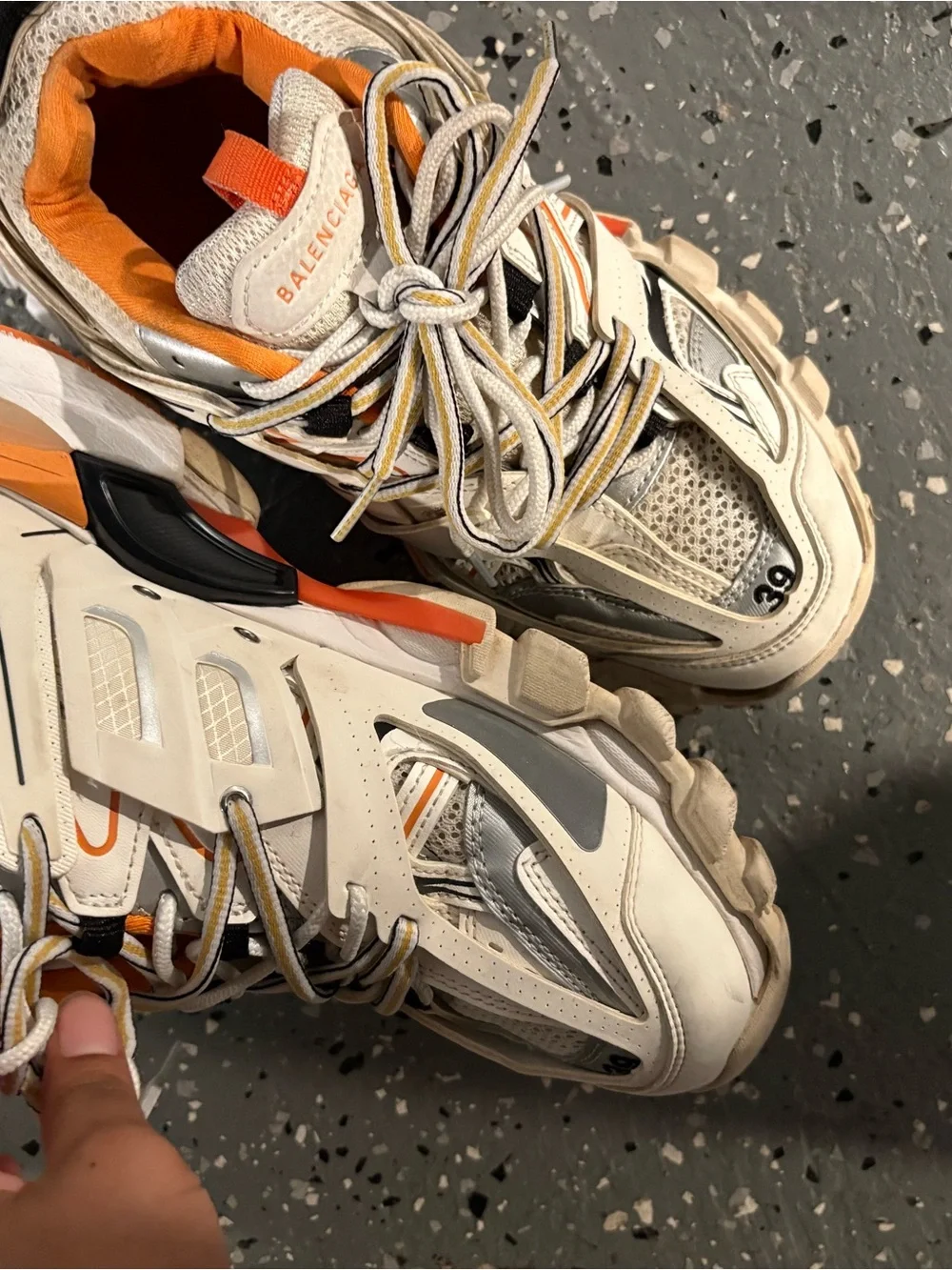 Balenciaga Chunky Sneakers in Cream with Orange Trim - Picture 2 of 4